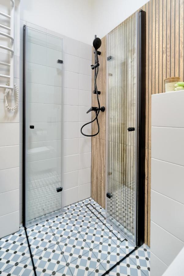 Apartamenty 4 Pory Roku- 200M Plaza, Prywatny Parking Sopot Exteriör bild